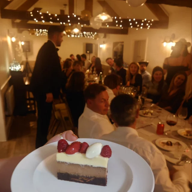 Chocolate brownie torte with macerated raspberries, raspberry gel & quenelle of cream.

It was a definite hit for this dinner party in Devon!

#desserts #sweetteats #dessert #pudding  #foodie #deliciouseats #gourmetcooking #freshisbest #desserts #localingredients  #cornishcaterer #supportlocal #dinnerparty #partycatering #corporateevent #weddings #cornishcatering #cornwallfood #localproducers #localsuppliers #cornishproduce #foodie #foodies #cornishfoodanddrink #cornwallwedding #cornishwedding #corrnishweddingcaterers #enquirenow